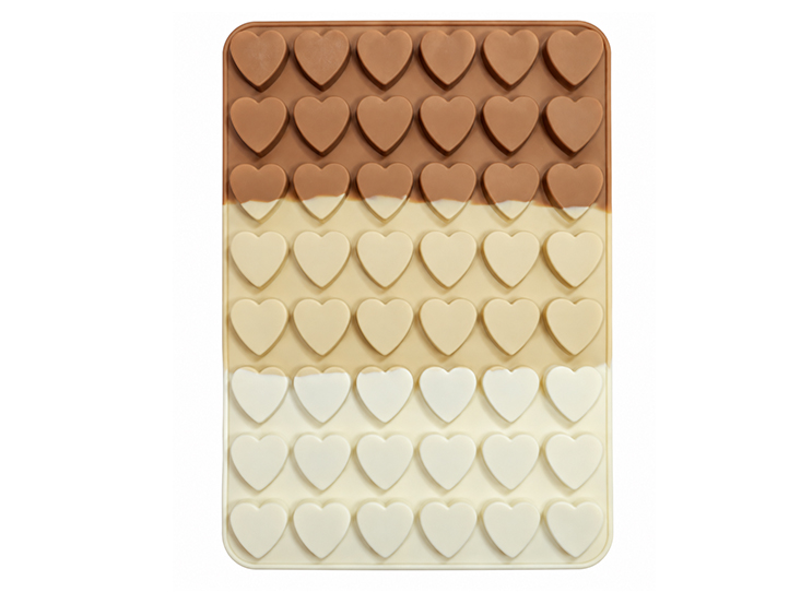 Molde silicona tricolor marron 48 corazones chicos